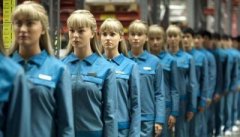 会和人类发生感情的